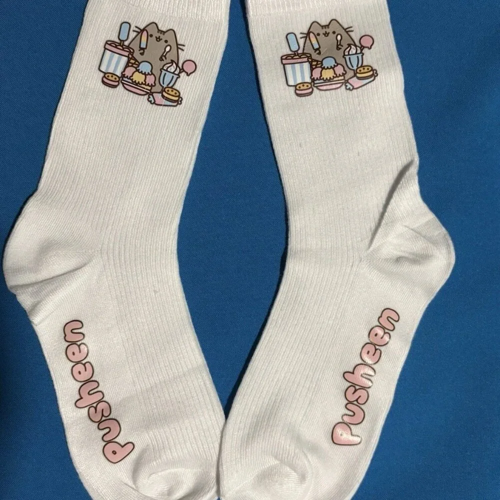 Kitty Cat Anime Girl's Women's Teen's Crew Socks Sundae